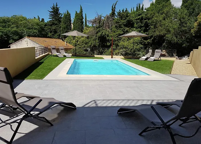 Peaceful Poolside Escape * Montouliers